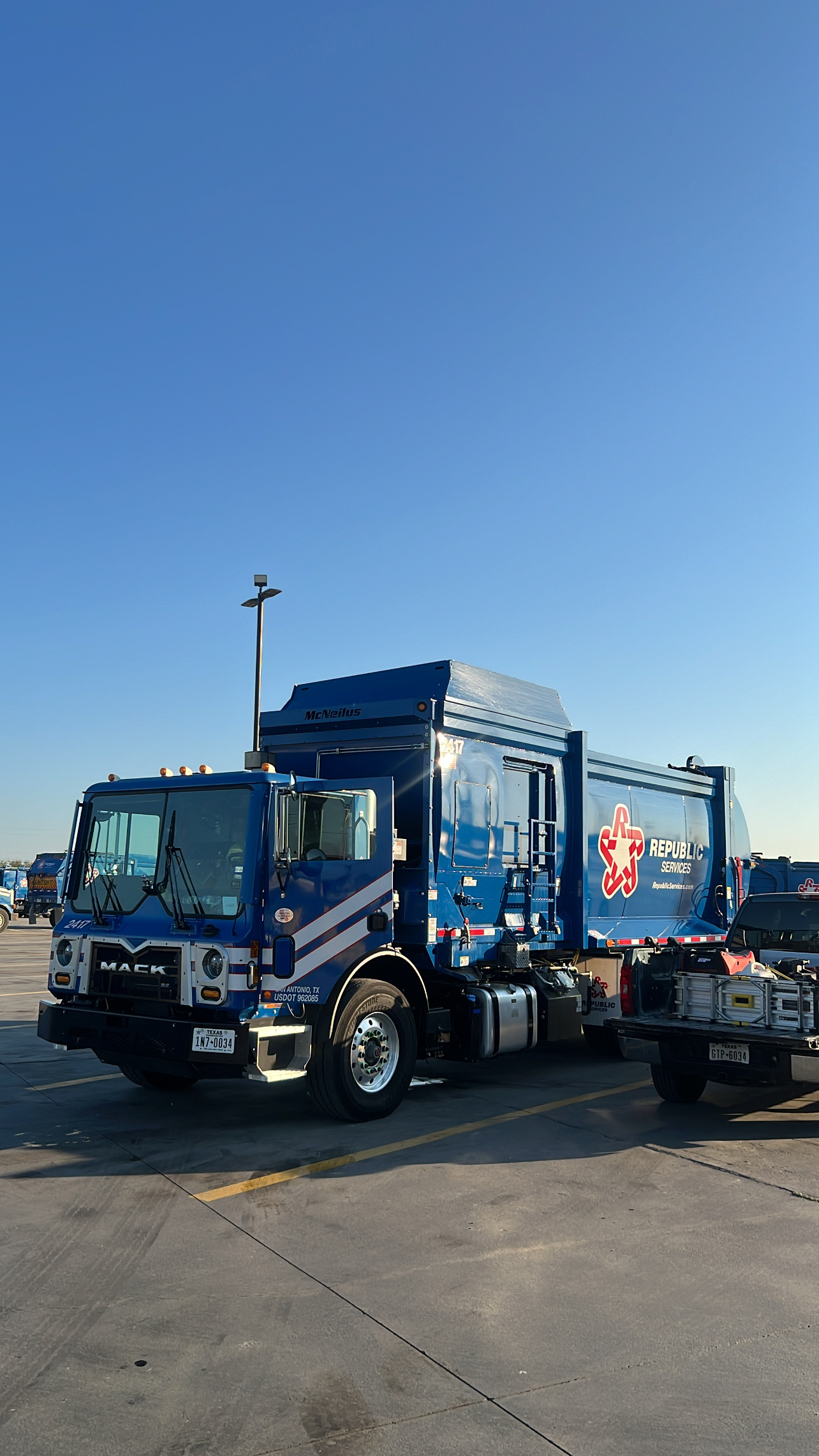 How We Detail Republic Services Fleet Vehicles in San Antonio (And Why It Matters)