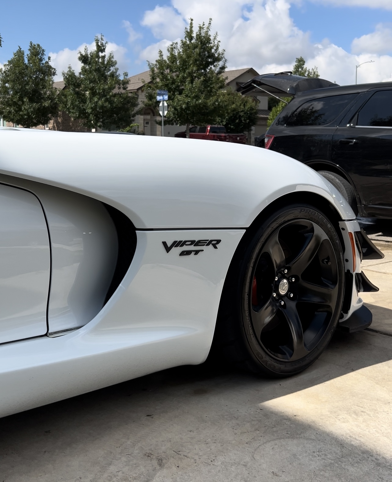 Dodge Viper paint detail closeup